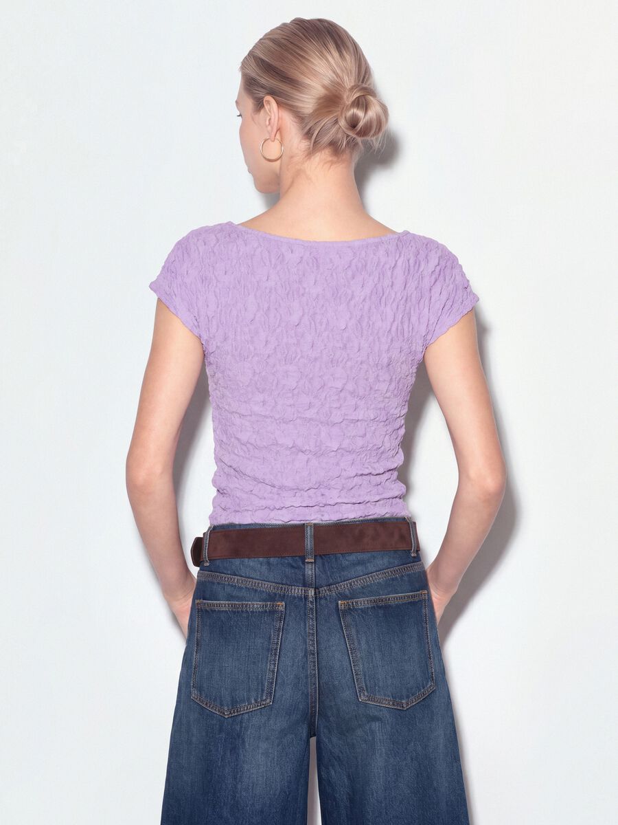 Purple stretch T-shirt with embossed floral texture_2