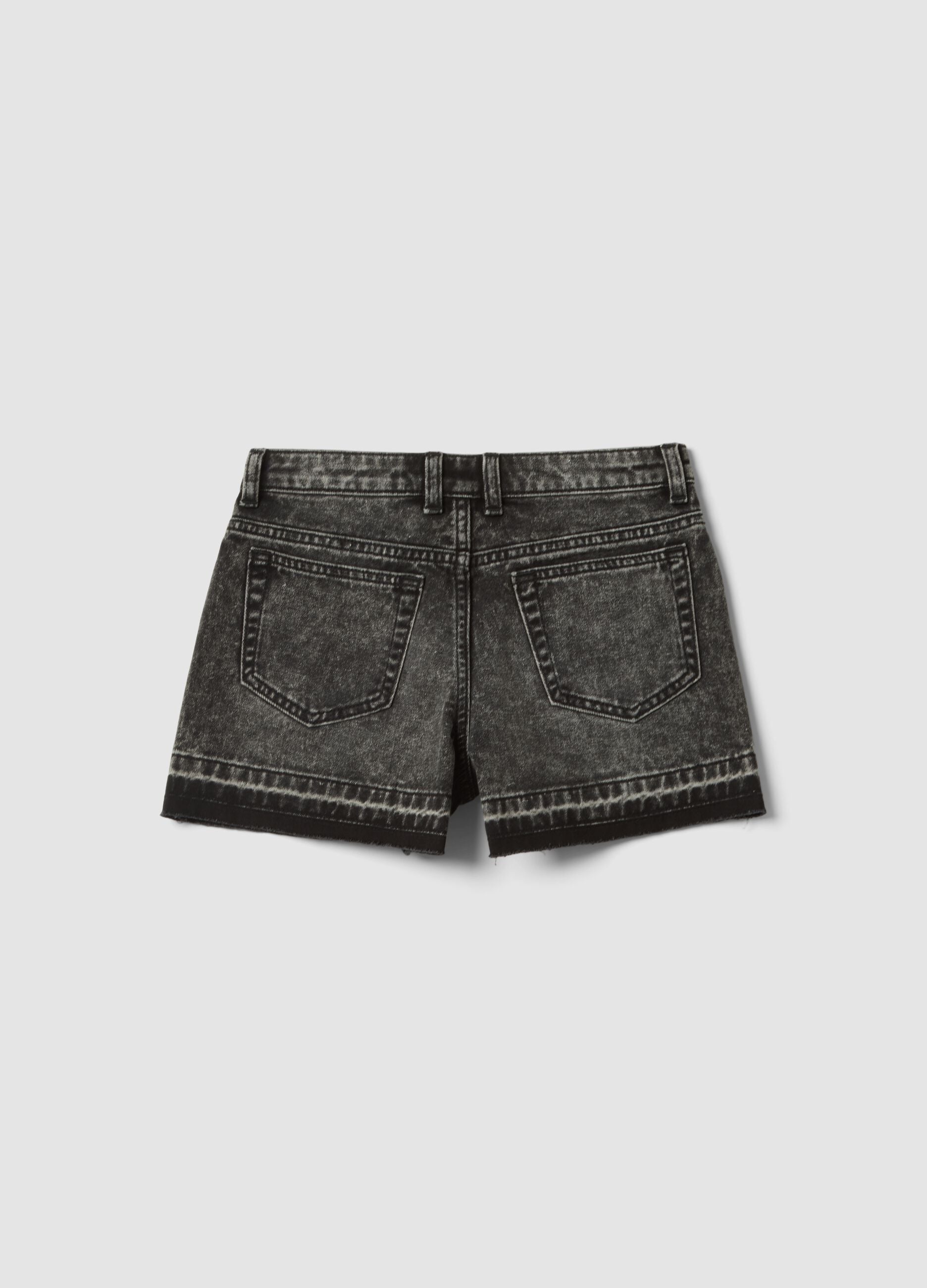 Girls&rsquo; grey pure cotton denim shorts, straight fit