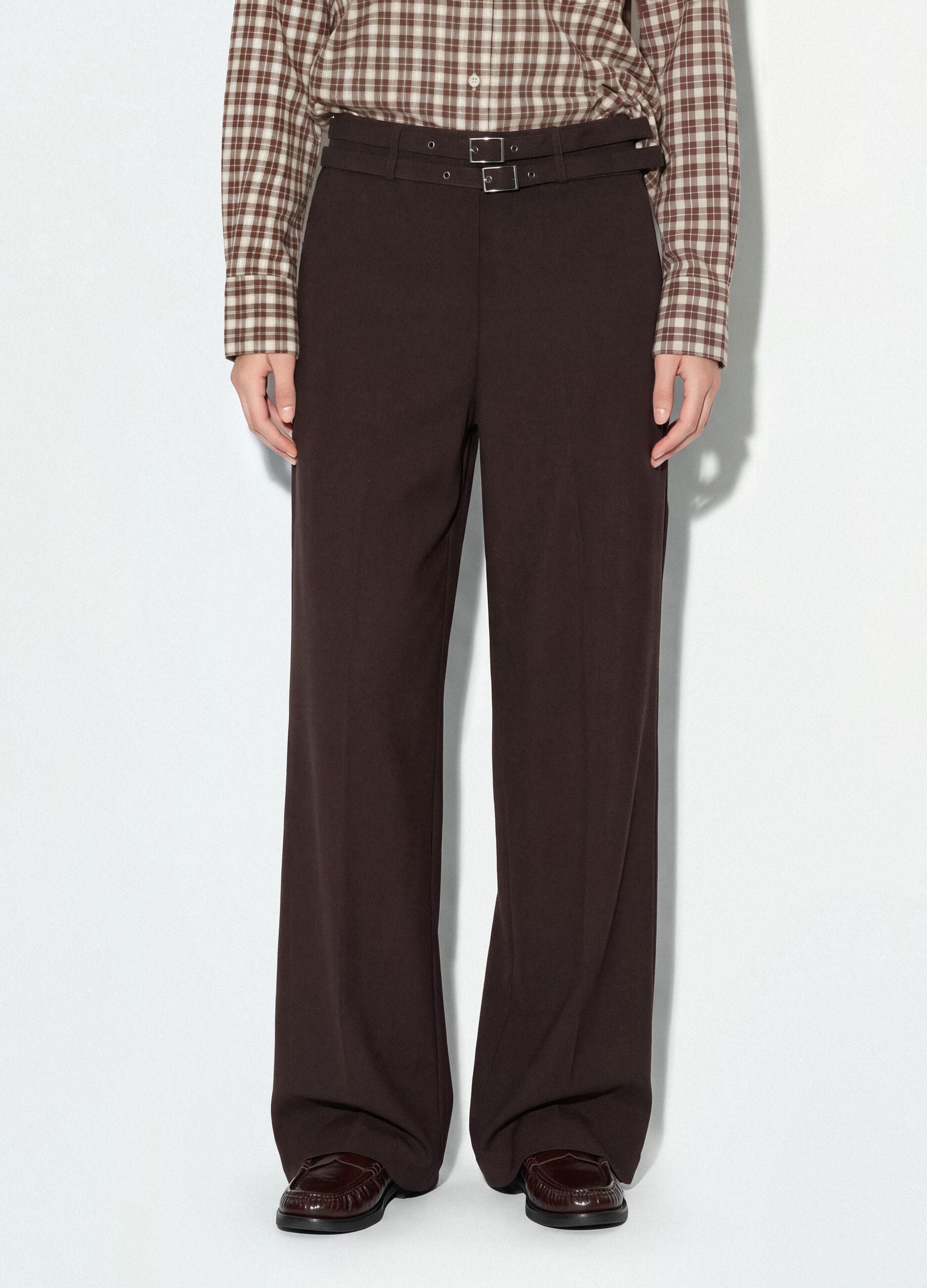 Pantaloni formali marroni in viscosa elasticizzata con cintura