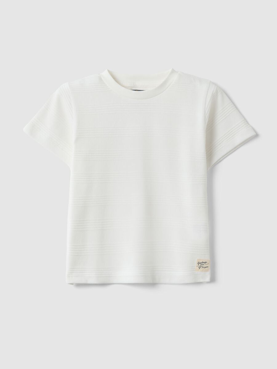 T-shirt in misto cotone bianco da bambino regular fit con righe_0