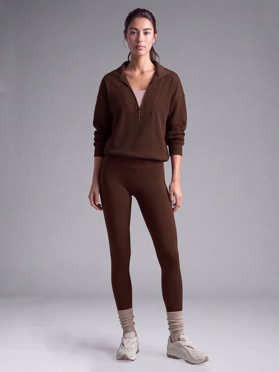 Brown high-waisted stretch leggings_1