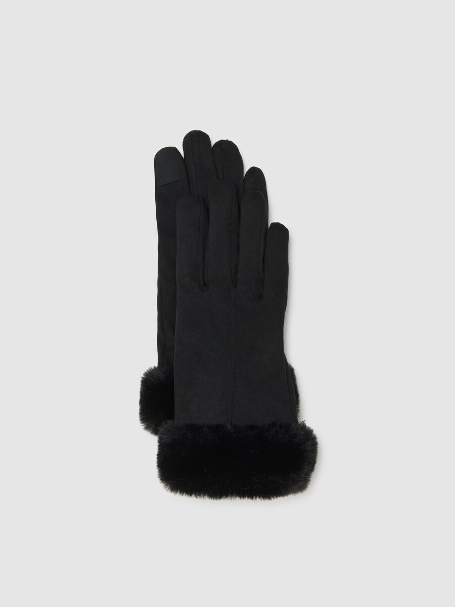 Padded black gloves with soft edge_0