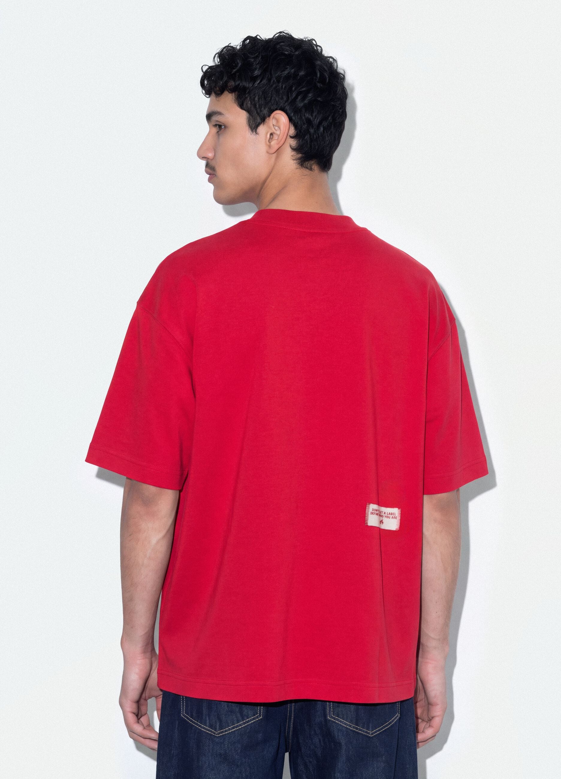 T-shirt rouge col rond en pur coton, coupe boxy