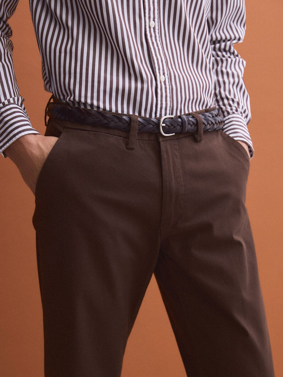 Brown regular-fit stretch cotton twill chino trousers_3