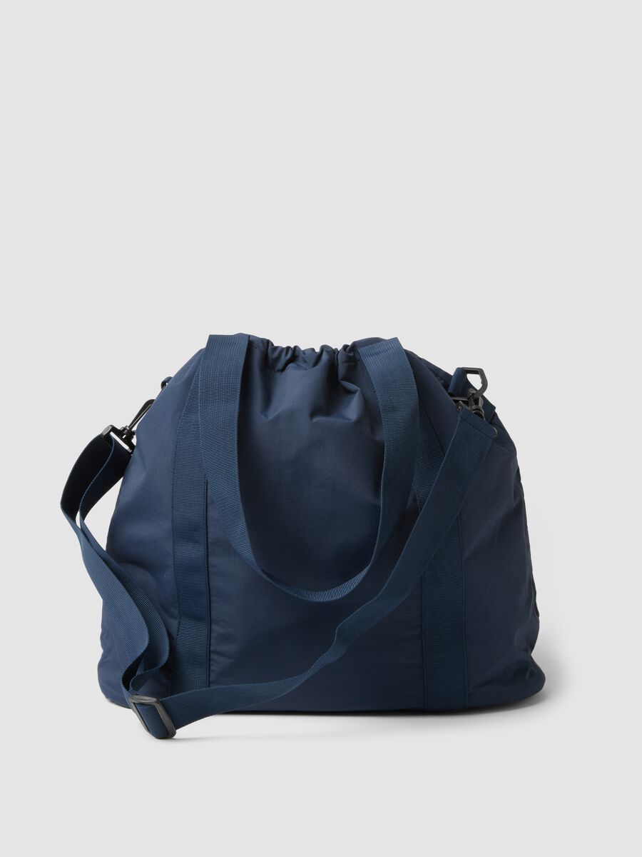 &Mu;&pi;&lambda;&epsilon; &tau;&alpha;&xi;&iota;&delta;&iota;&omega;&tau;&iota;&kappa;ή &tau;&sigma;ά&nu;&tau;&alpha; &mu;&epsilon; &kappa;&omicron;&rho;&delta;ό&nu;&iota;_1