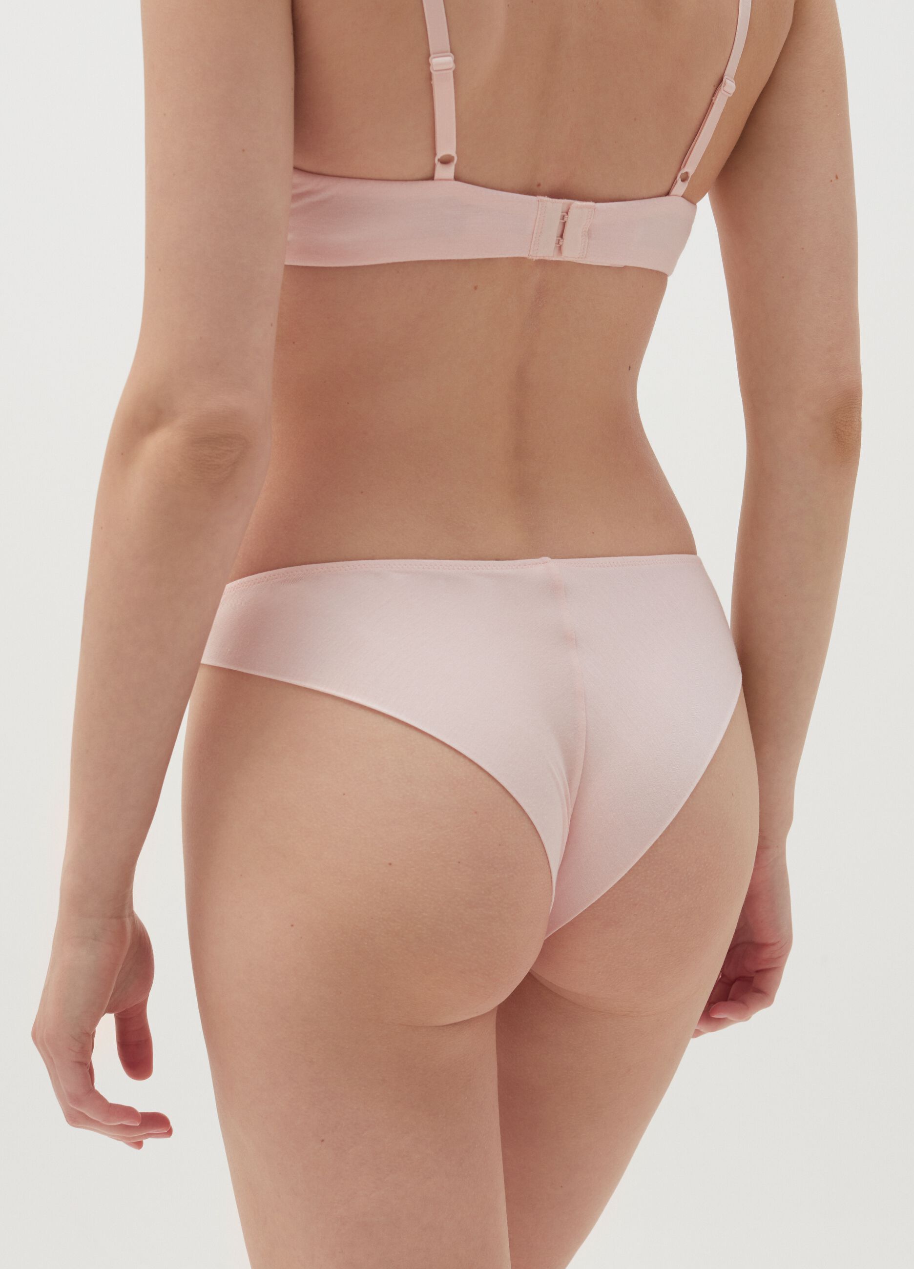 Modal Brazilian-cut briefs with broderie anglaise application