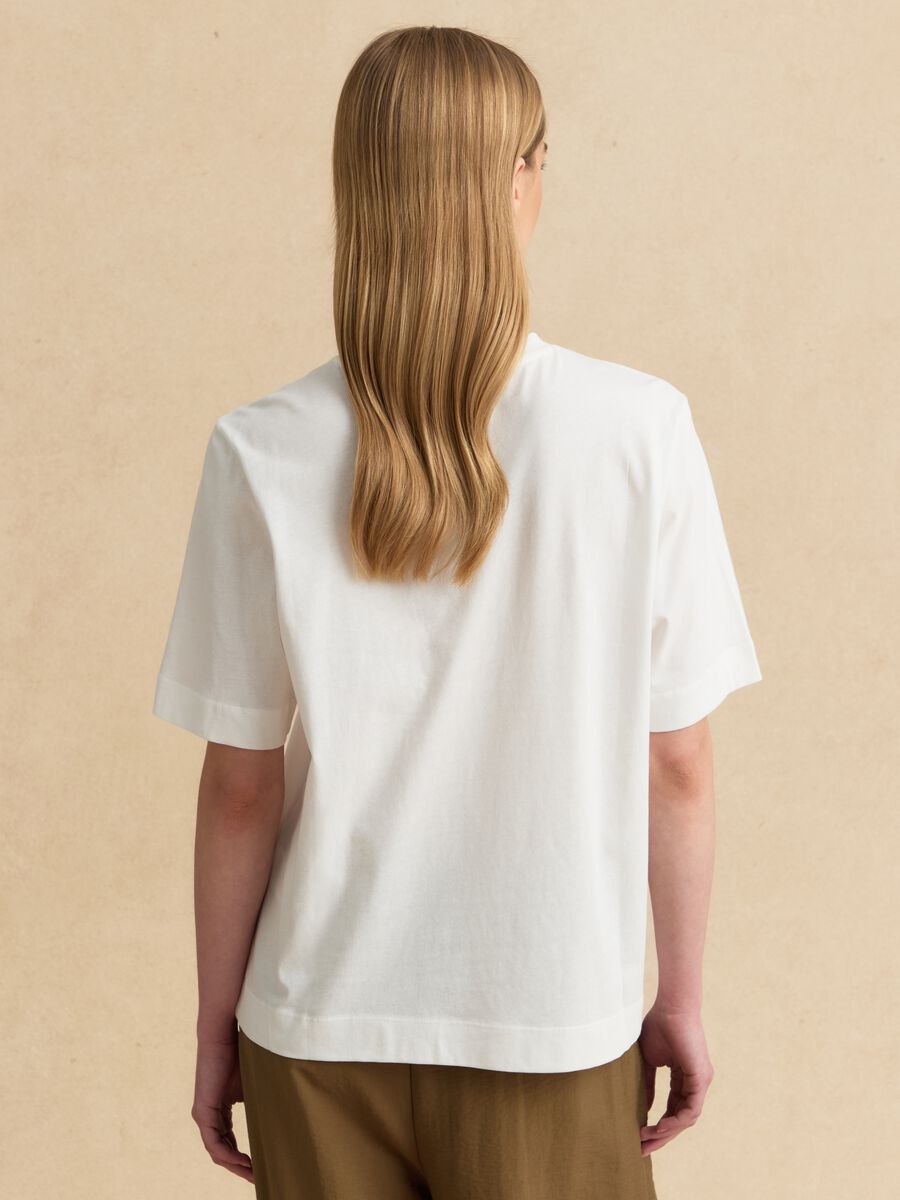 Wei&szlig;es T-Shirt aus reiner Baumwolle_3