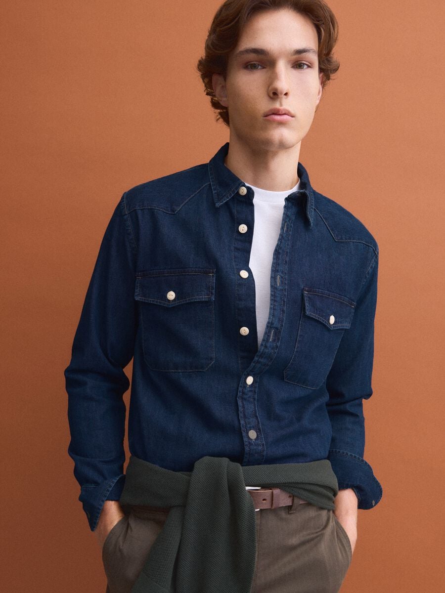 Blue pure cotton shirt with buttons and classic collar, regular fit_0
