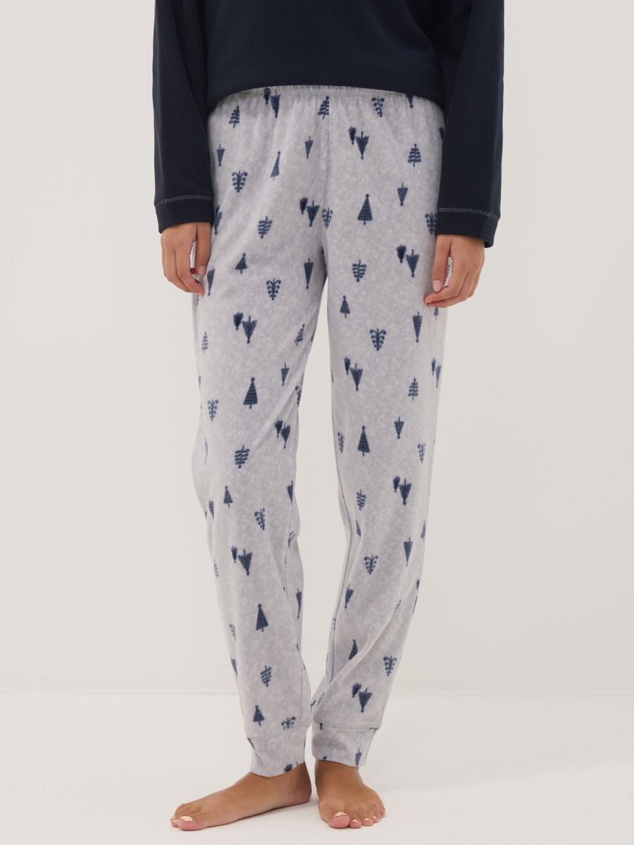 Navy fleece pyjamas with crew neck top and printed trousers_2