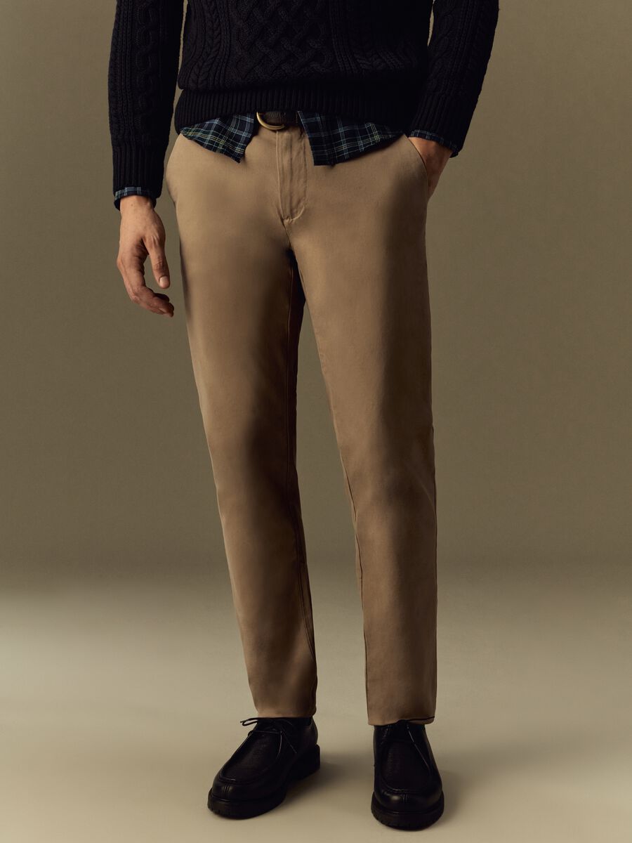 Slim-fit stretch trousers_1
