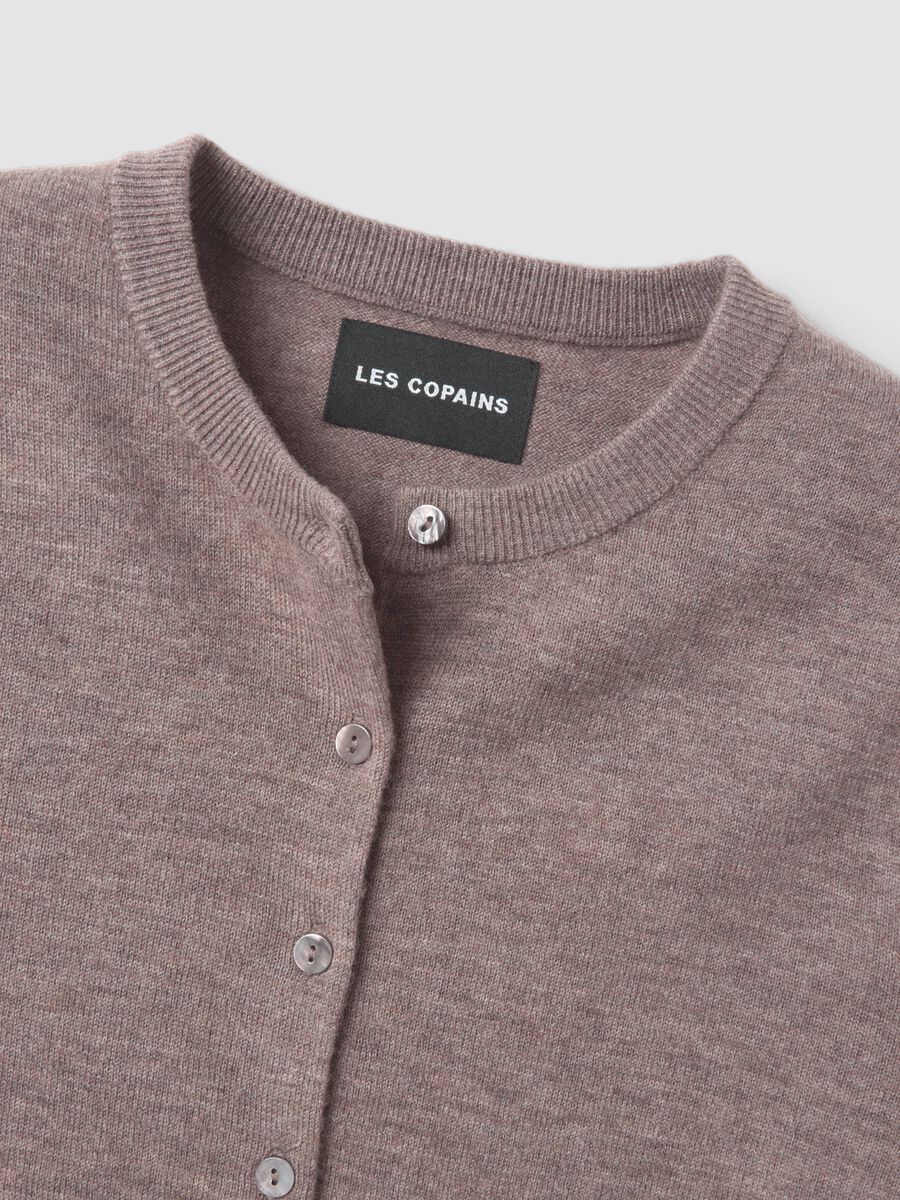 Cardigan grigio in pura lana con girocollo e bottoni regular fit_5