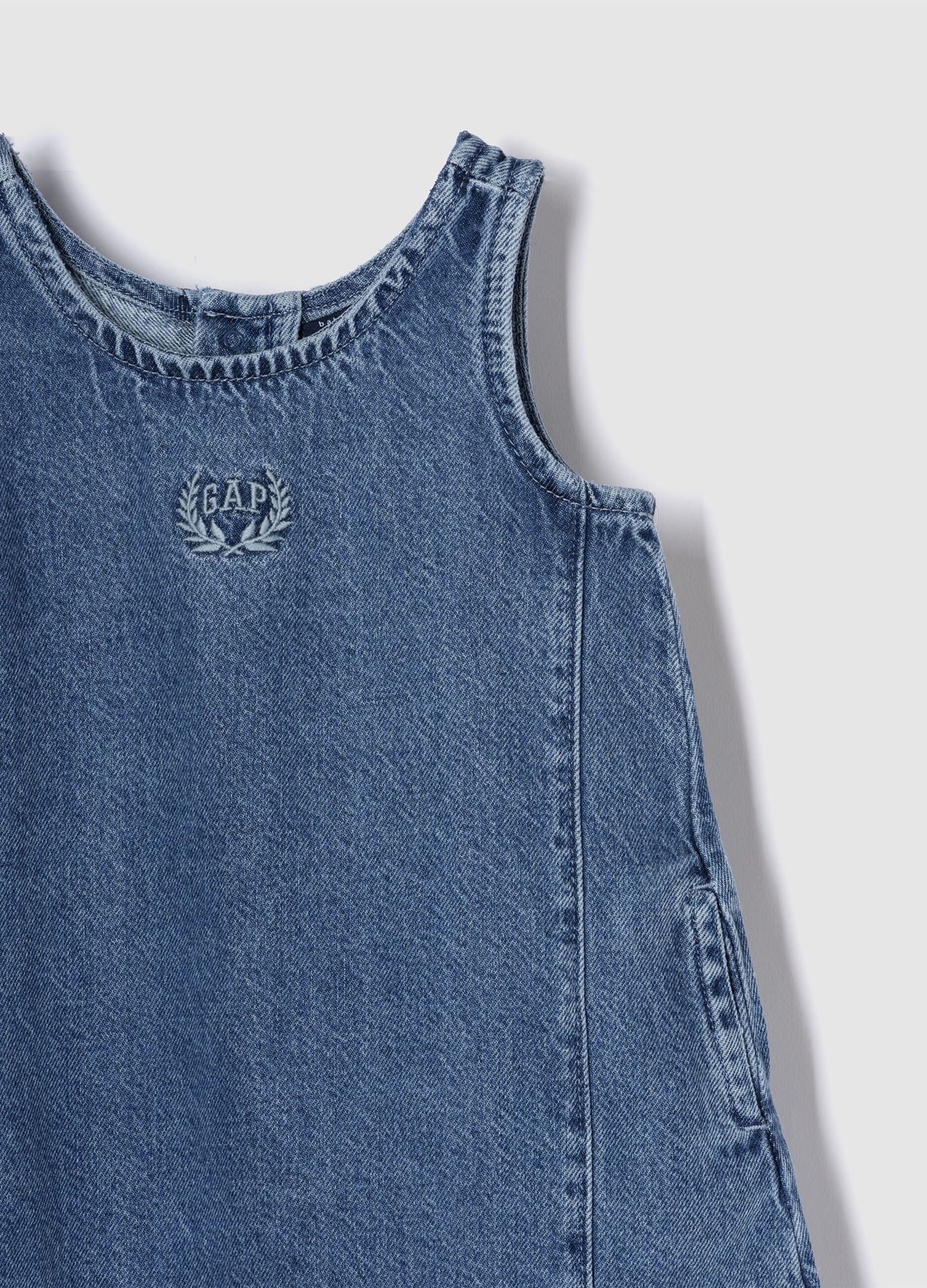 &Auml;rmelloses Jeanskleid
