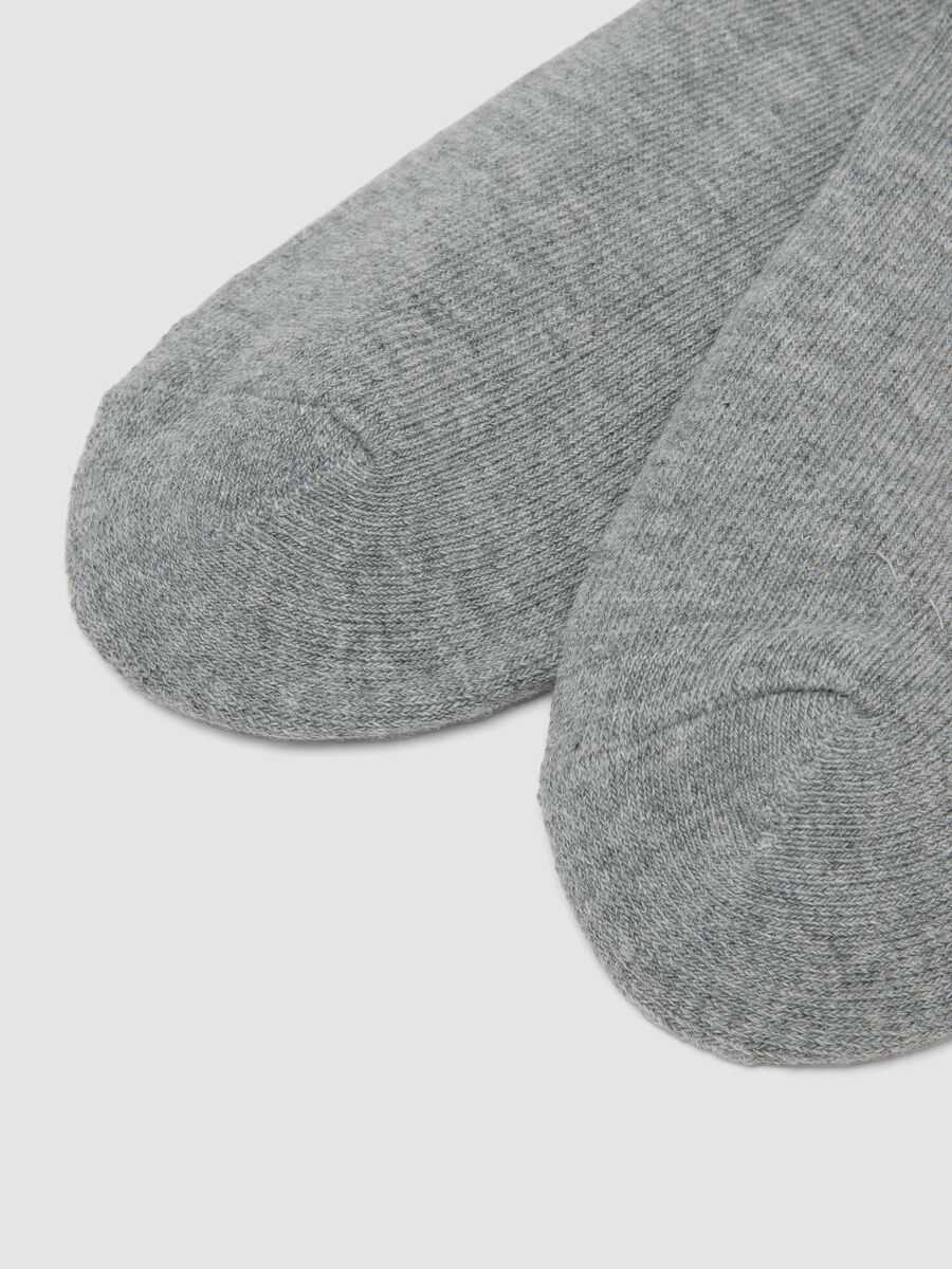 3-pack of grey athletic socks in stretch organic cotton_2
