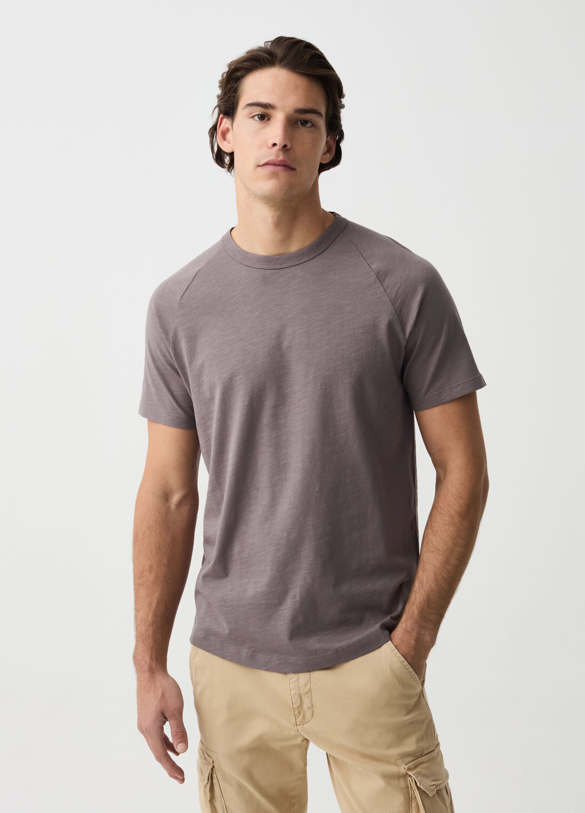 T-shirt in slub jersey con scollo rotondo
