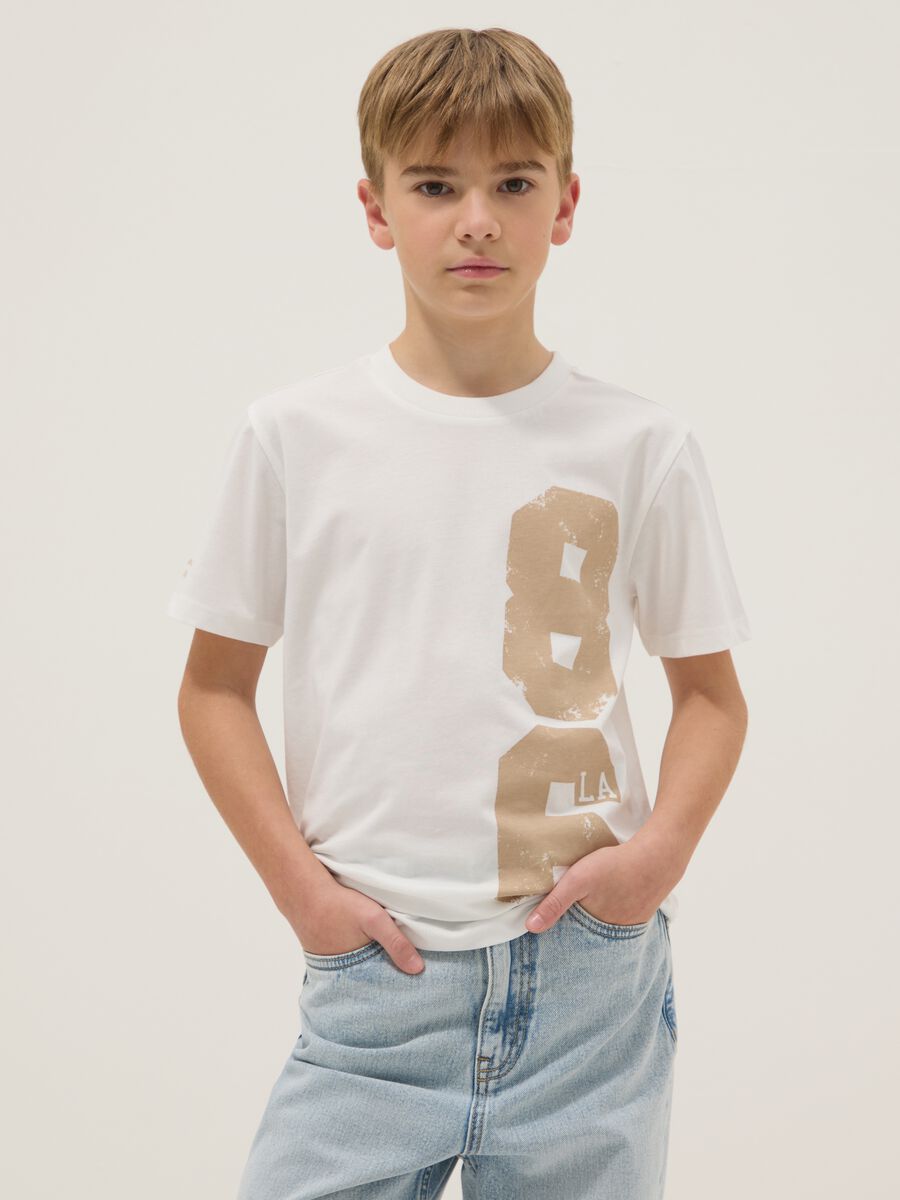 Boys' regular fit white pure cotton T-shirt with print_0