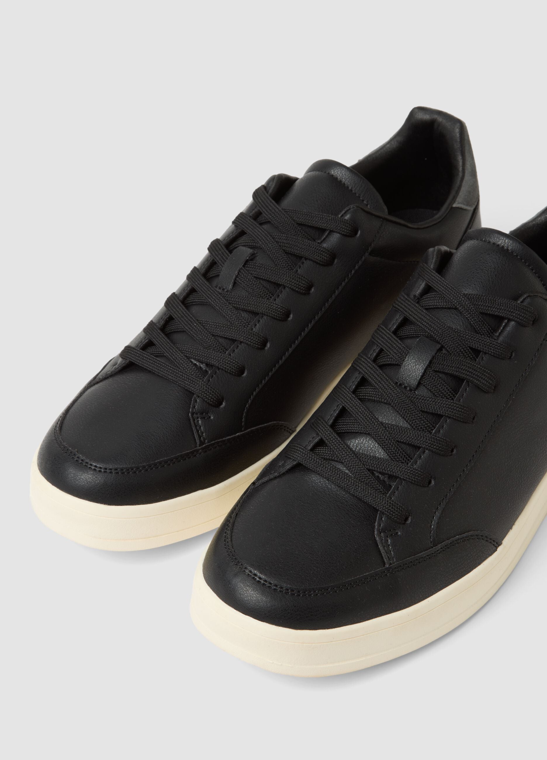 Black casual trainers with grey detail and contrast sole