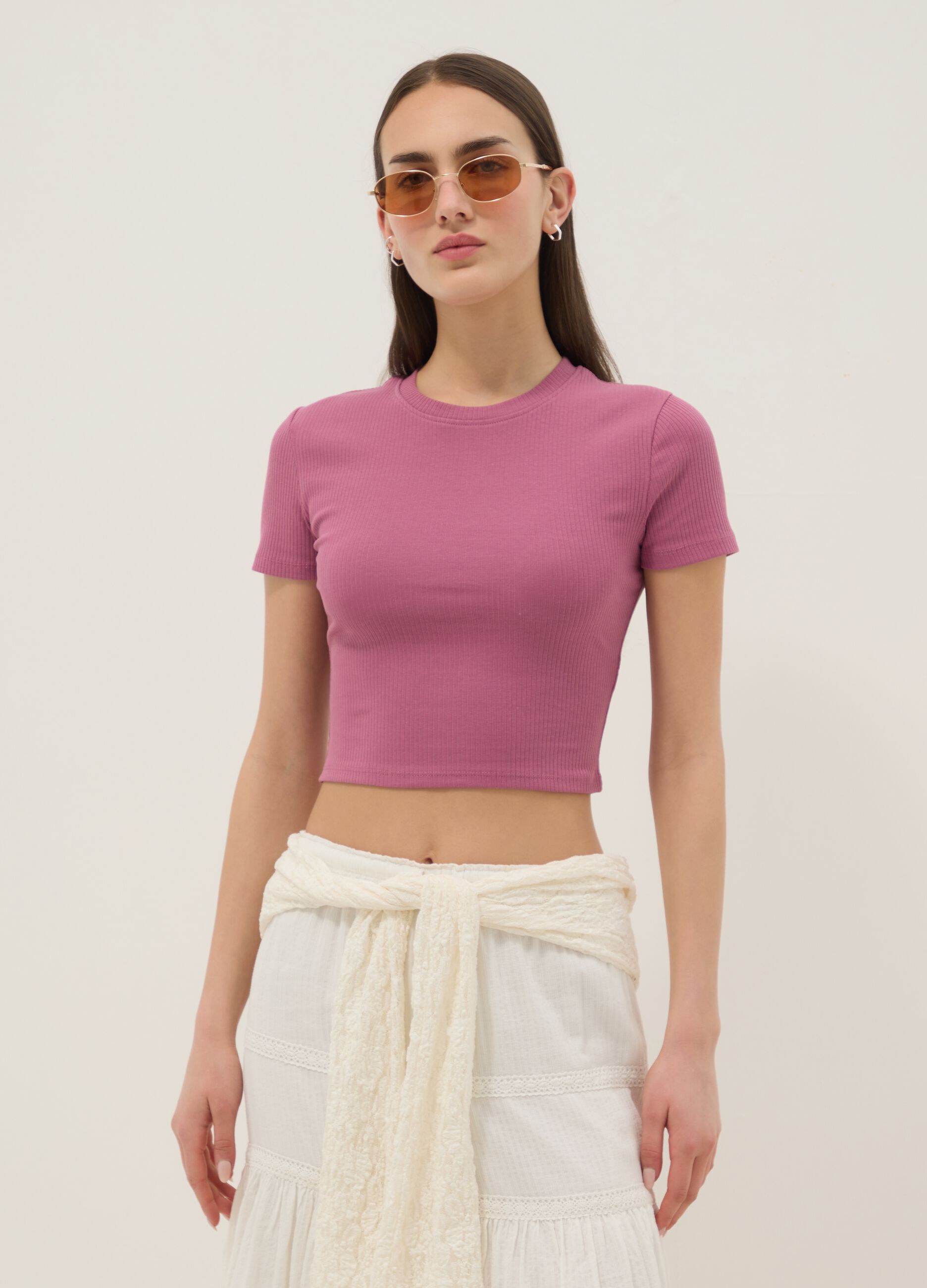 Pinkes geripptes Fitted T-Shirt aus Stretch-Baumwolle