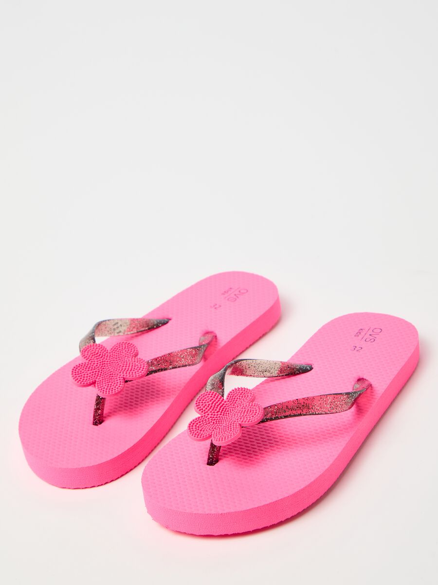 Thong sandals with glitter bands_1