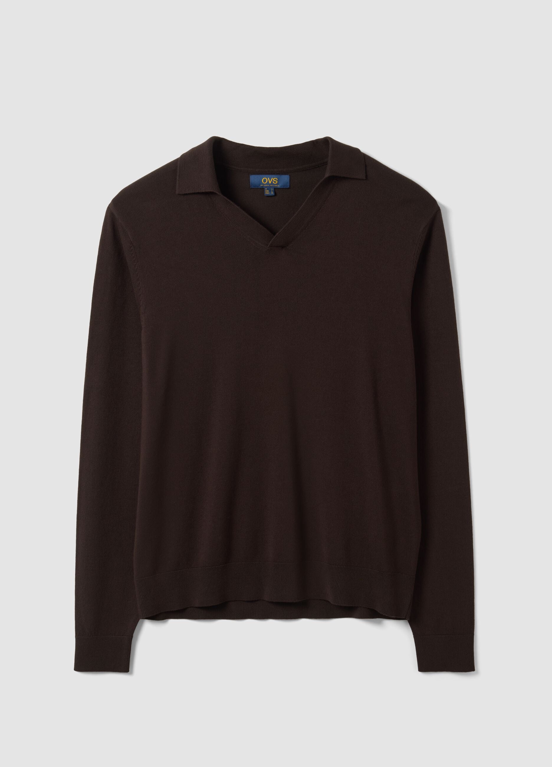 Brown viscose-blend polo with V-neck, regular fit