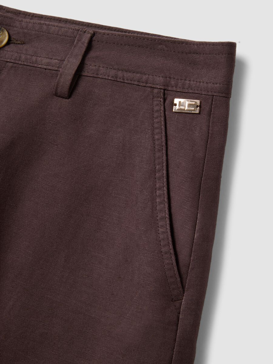 Brown linen-viscose blend shorts_1
