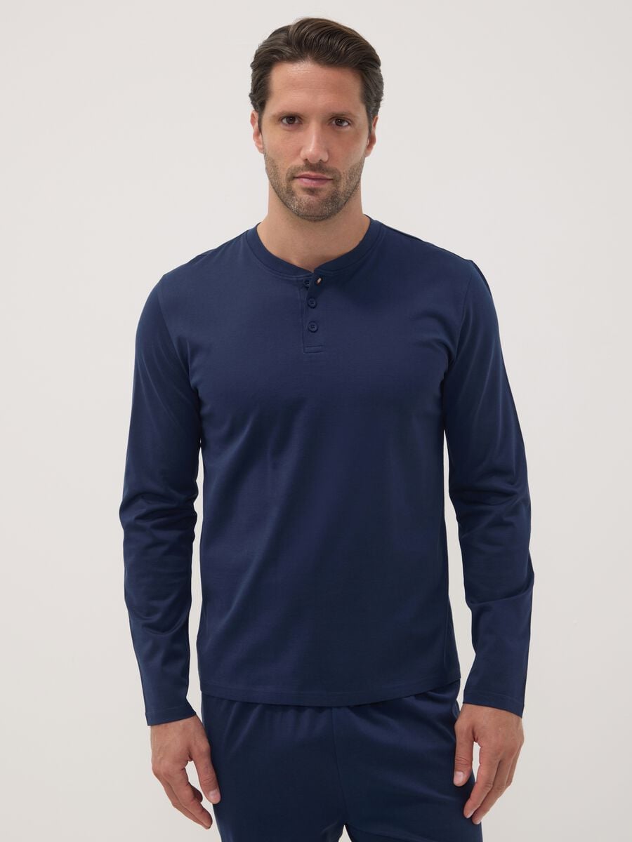 Blauer Pyjama aus reiner Bio-Baumwolle mit Serafino-Ausschnitt, Regular Fit_1