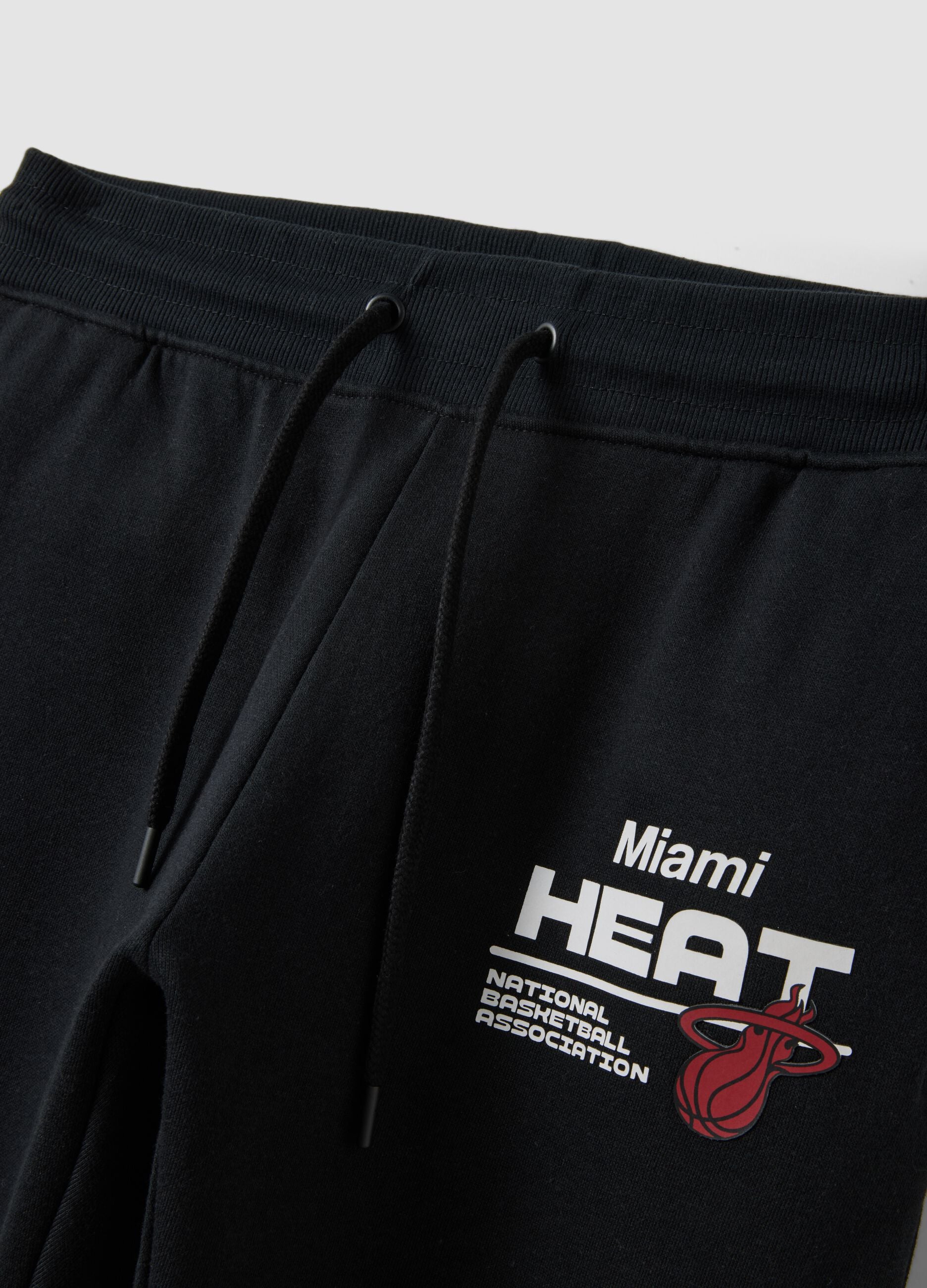 Black cotton-blend joggers with Miami Heat print