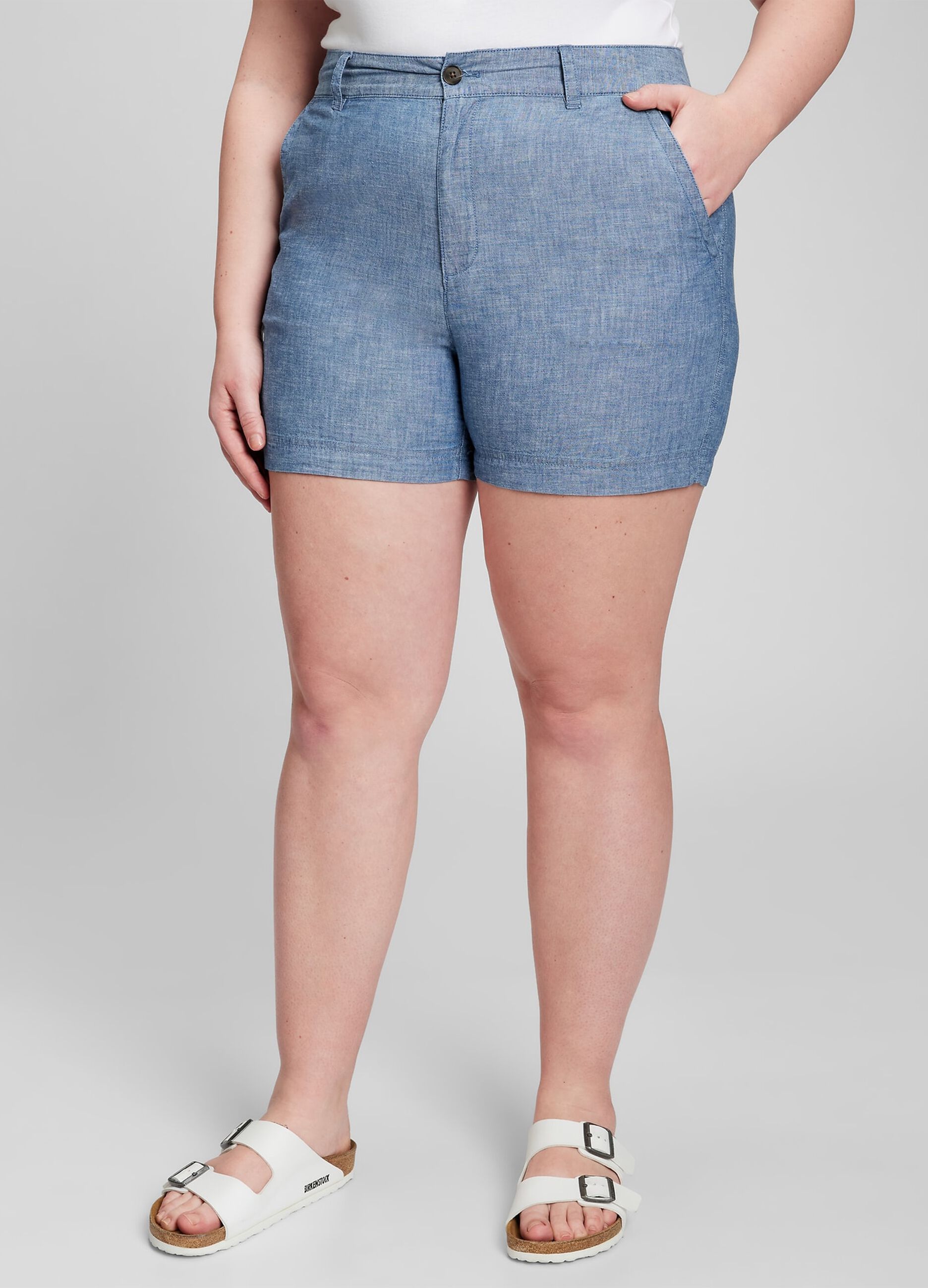 Chino shorts in chambray cotton