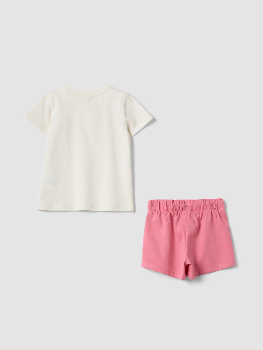 Conjunto multicolor de algod&oacute;n puro para ni&ntilde;a con estampado, corte regular_1