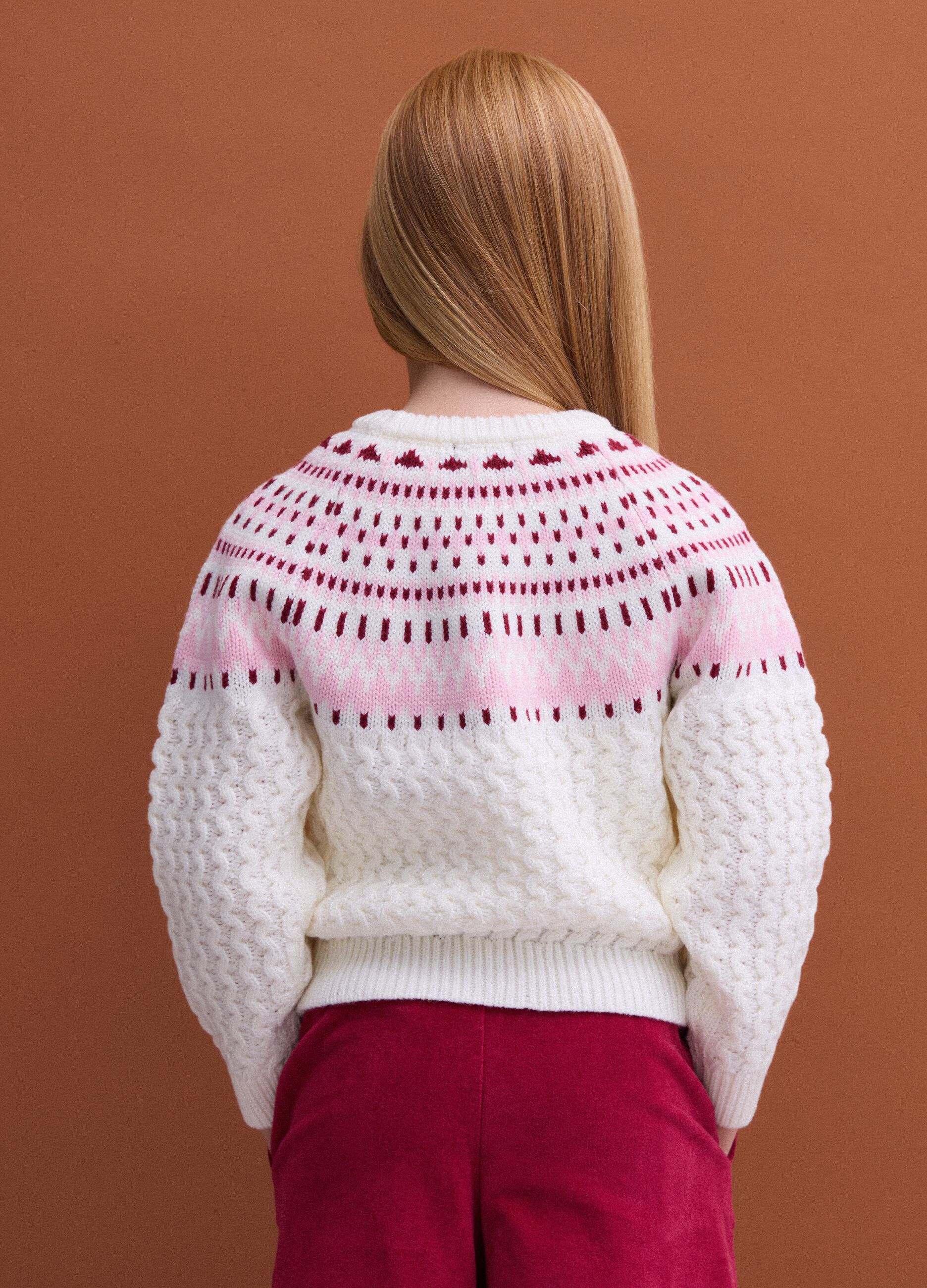 White crew-neck jacquard knit jumper, regular fit