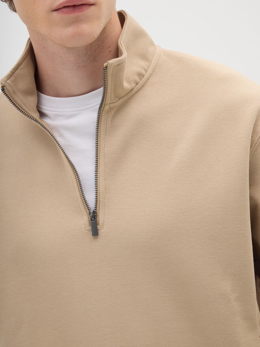 Beige Half-Zip Sweatshirt_3