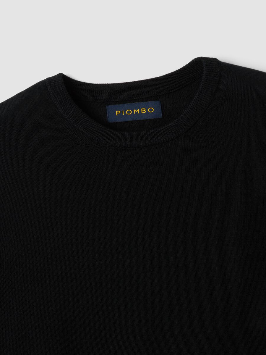 Black crew-neck jumper in pure merino wool, regular fit_1