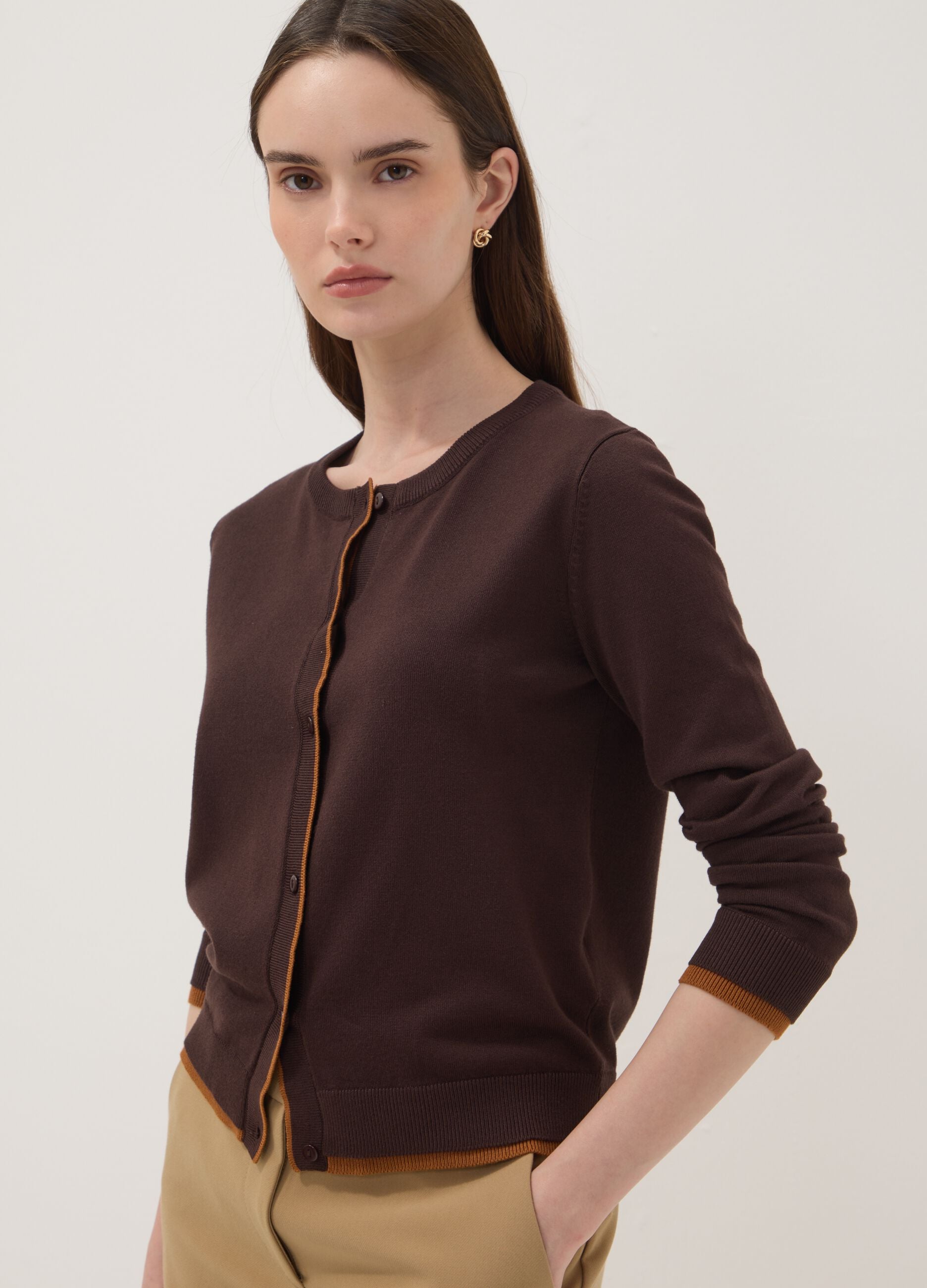 Brauner Cardigan aus Viskosemix mit langen &Auml;rmeln