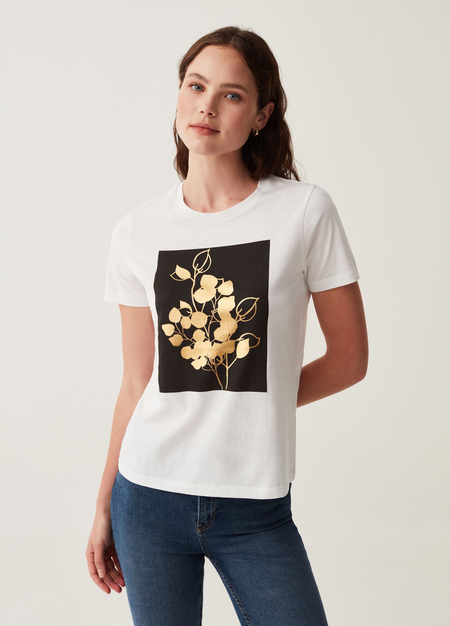 T-shirt with foliage foil print_0
