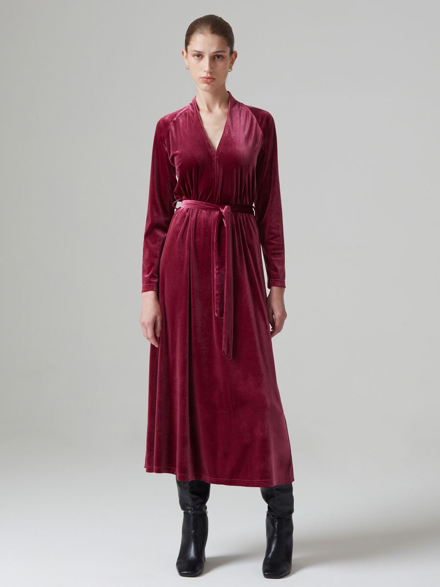 Long velvet dress with belt_0
