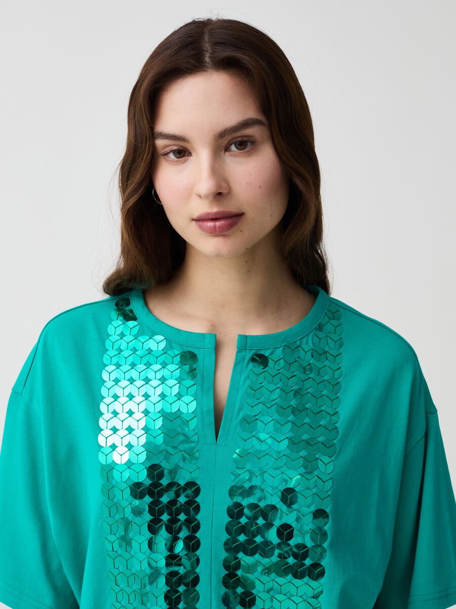 T-shirt with sequins and kimono sleeves_1