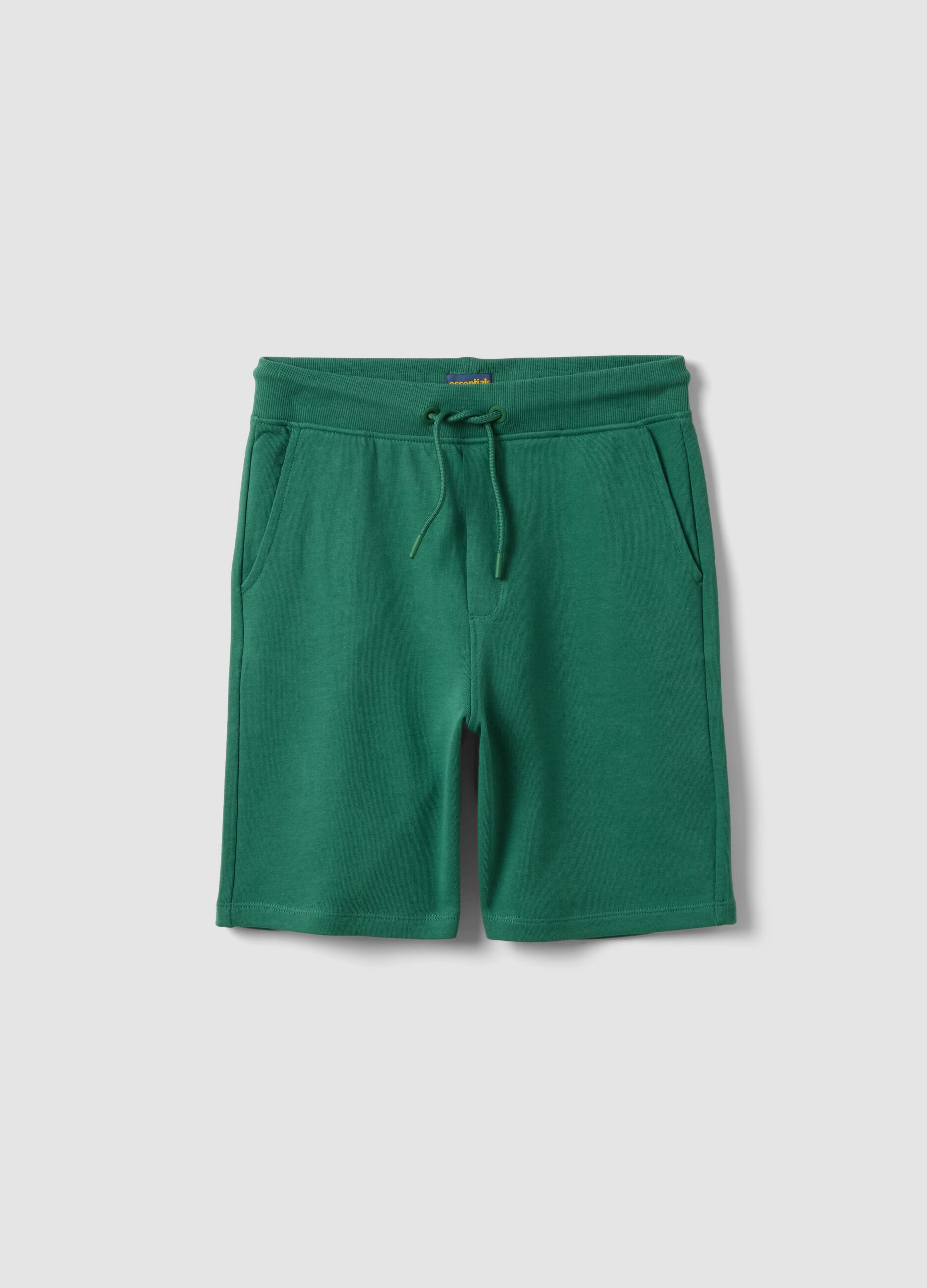 Boys&rsquo; green pure cotton shorts, relaxed fit