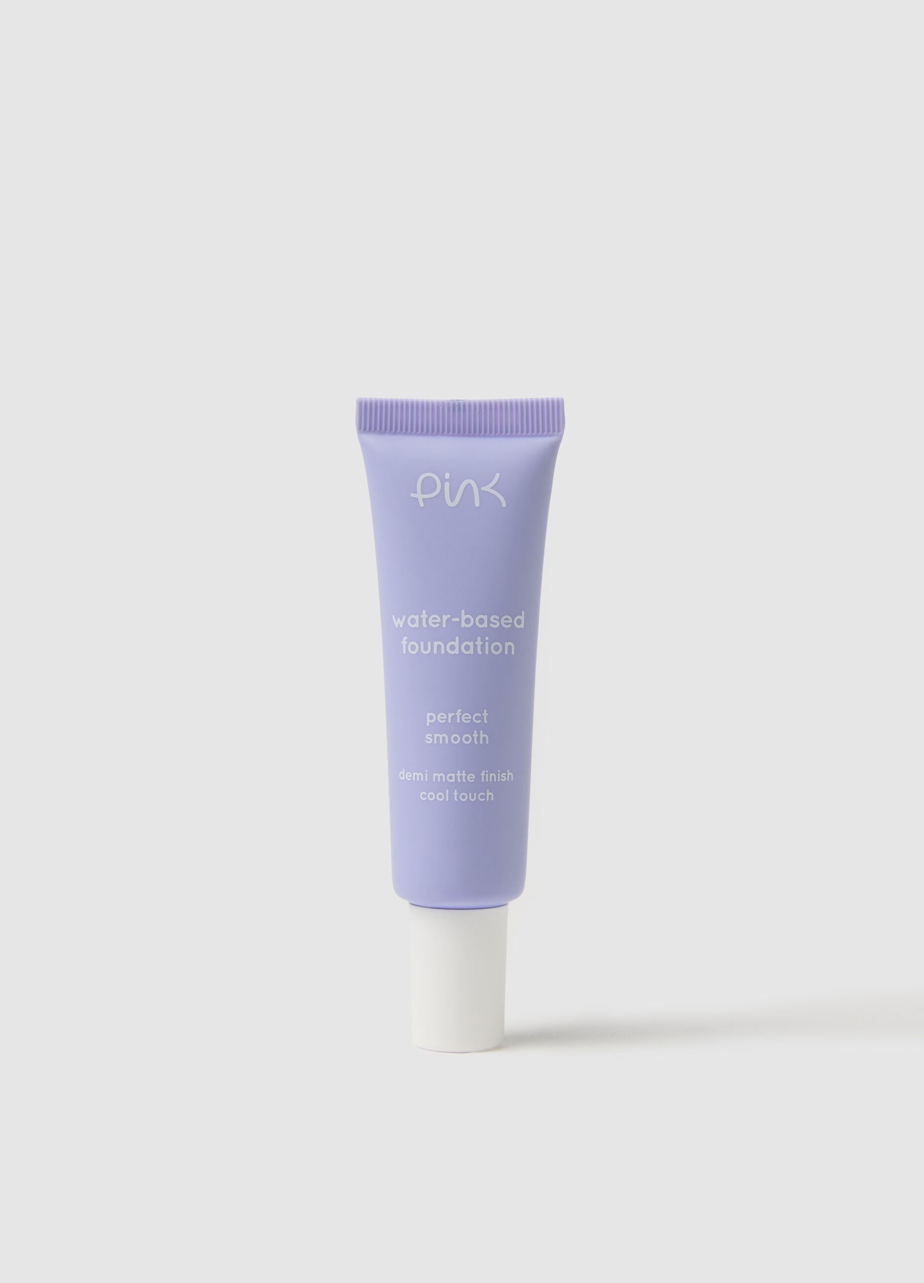 Pink perfect smooth water-based foundation 01 Porcelain