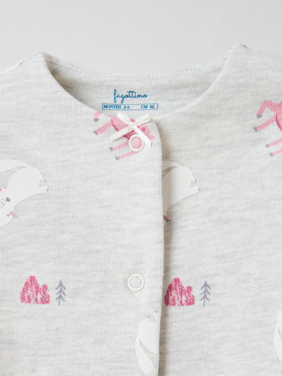 Cotton onesie with feet and print_2