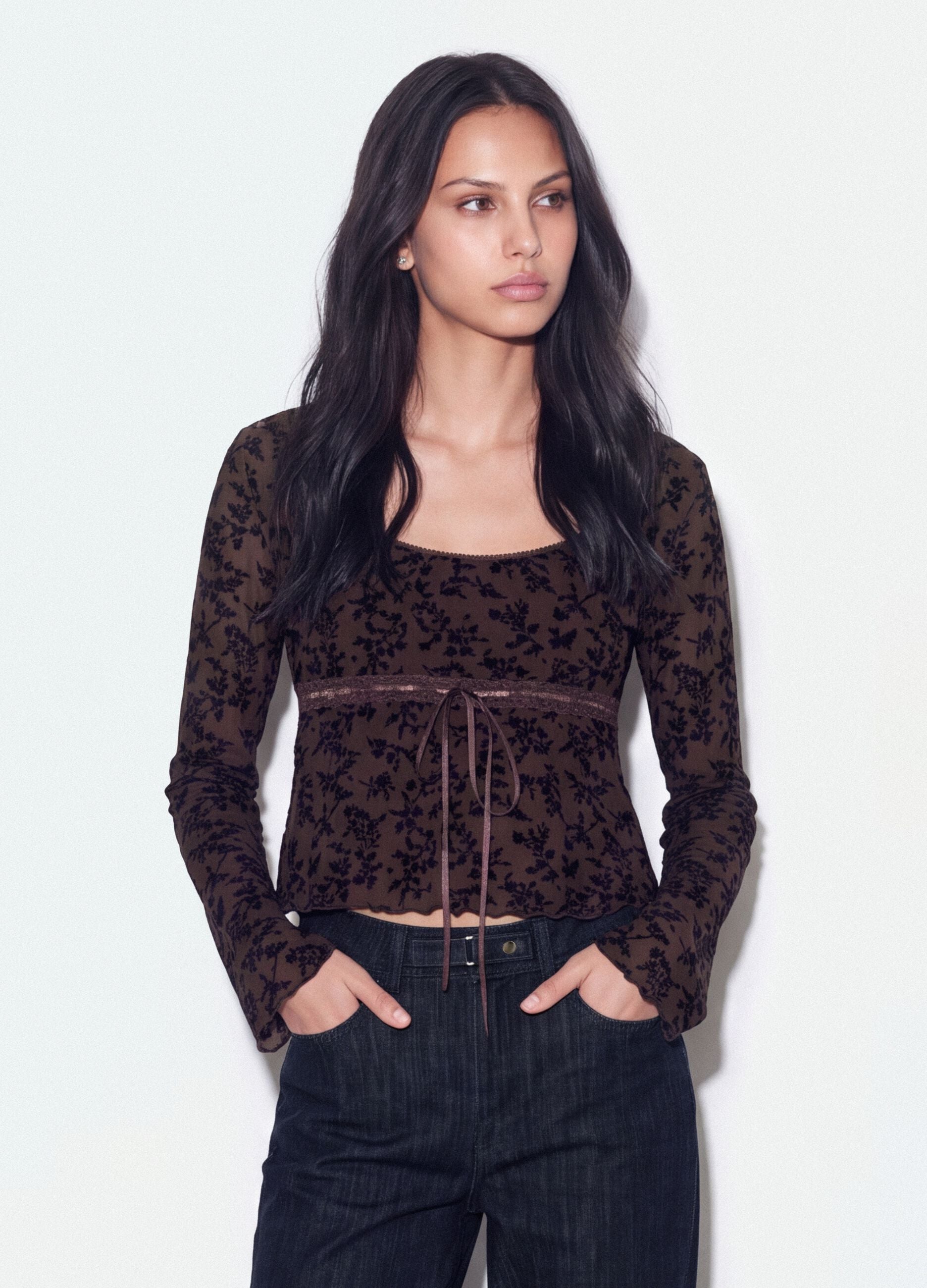 Brown stretch T-shirt with flocked floral print