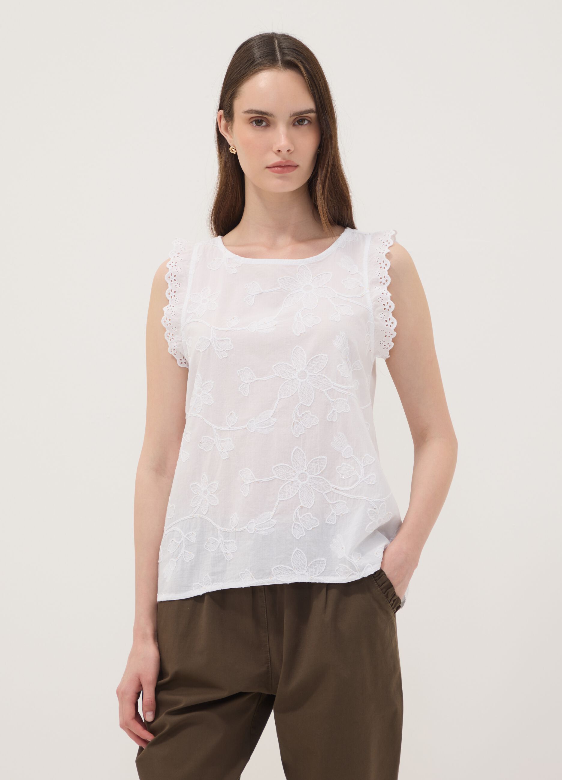 White pure cotton blouse with floral embroidery, regular fit