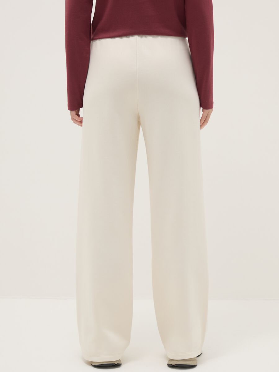 White regular fit cotton blend jogger trousers_2