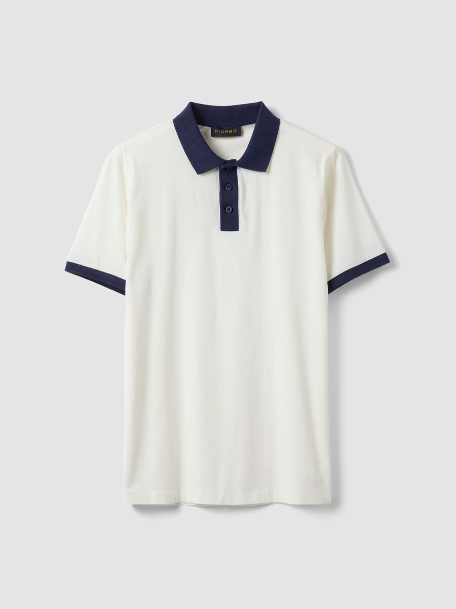 Wei&szlig;es Poloshirt aus reiner Baumwolle mit Kontrastkragen_0
