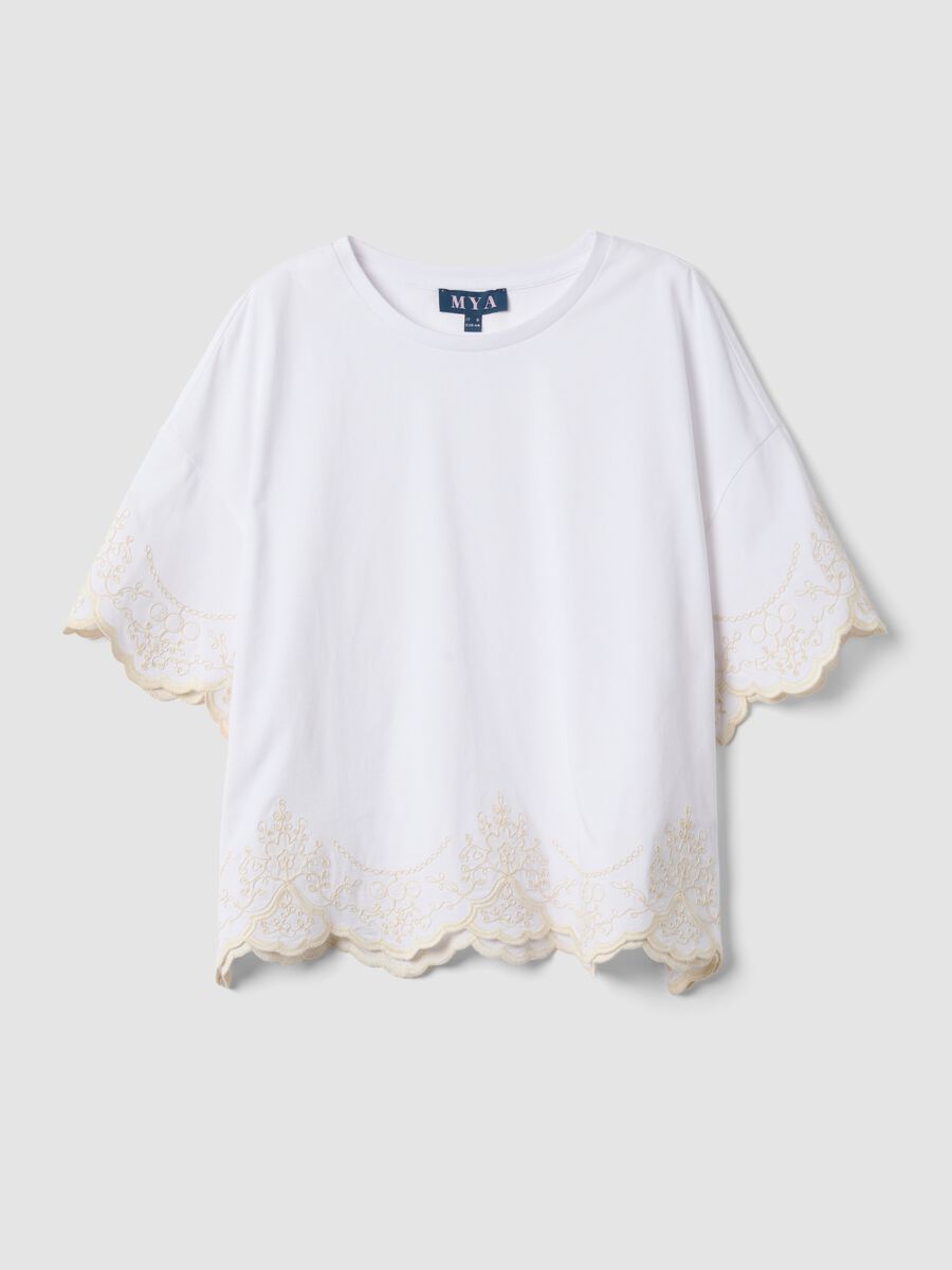 Weisses T-Shirt aus reiner Baumwolle mit Stickereien, Regular Fit_0