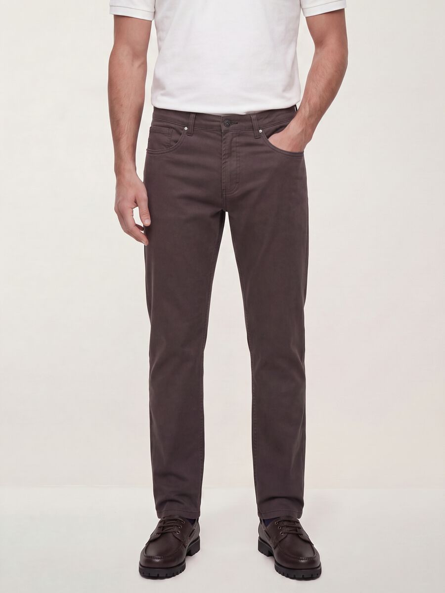 Brown regular-fit stretch cotton twill trousers_1