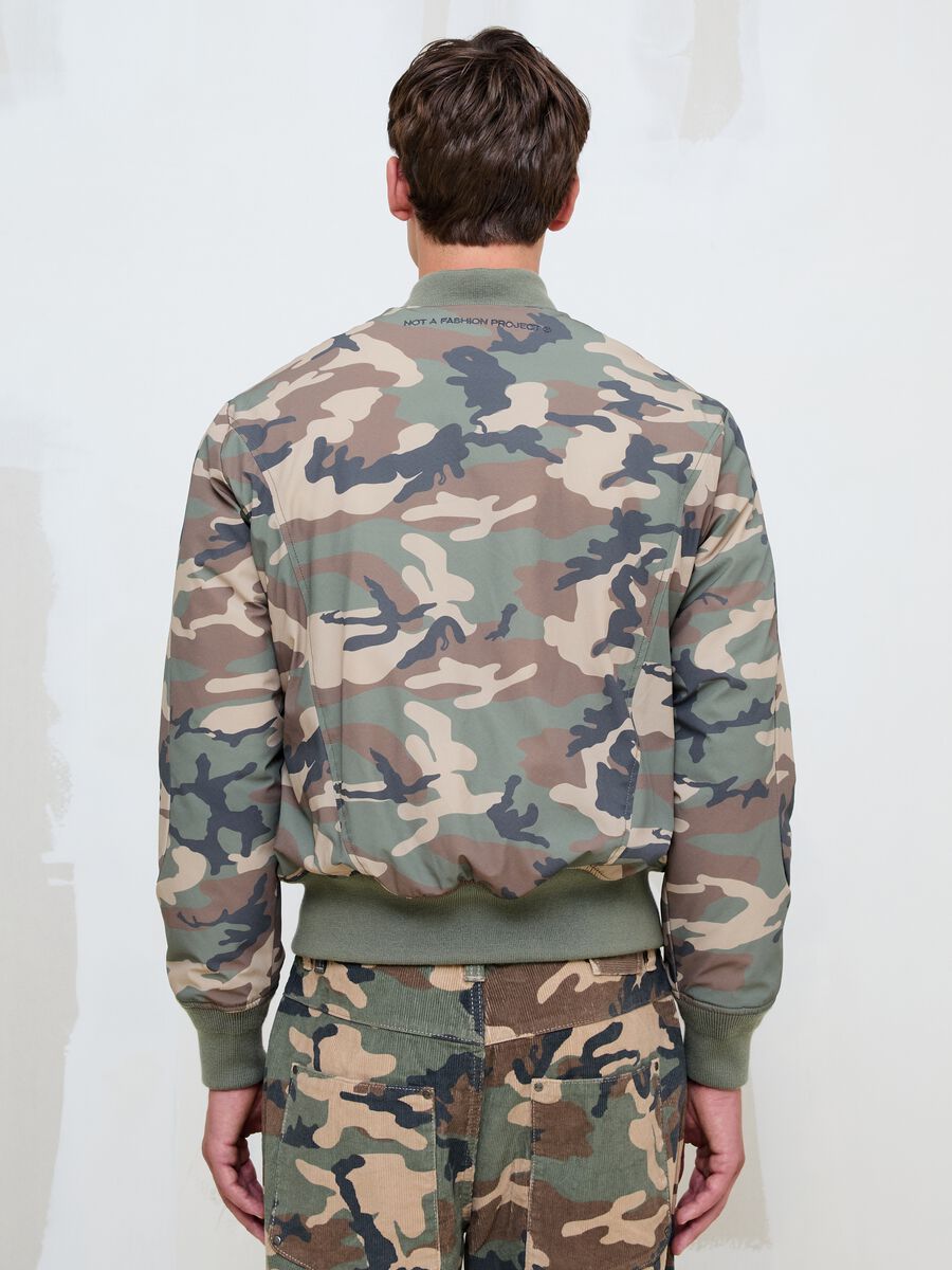 Nylon Camo Bomber Jacket_4