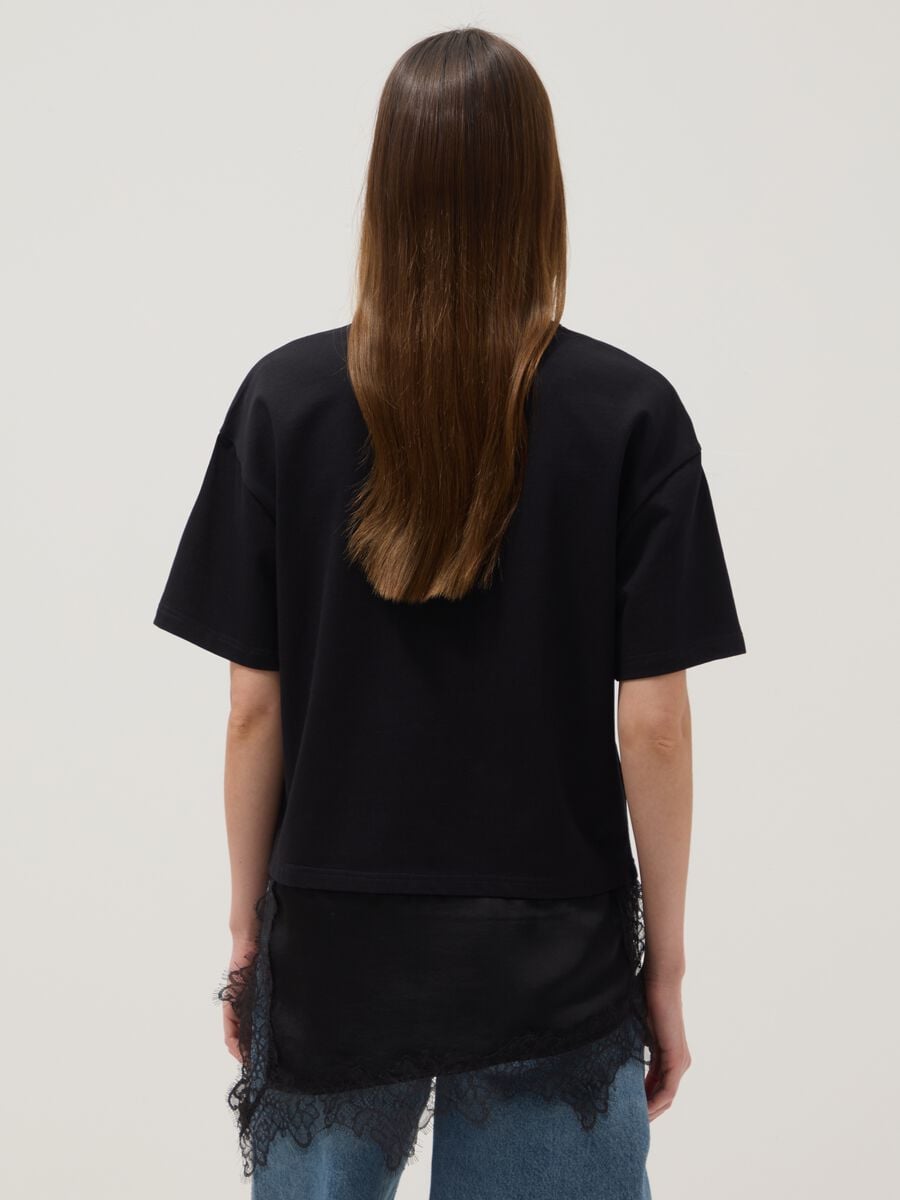 Black pure cotton T-shirt with lace insert, relaxed fit_3