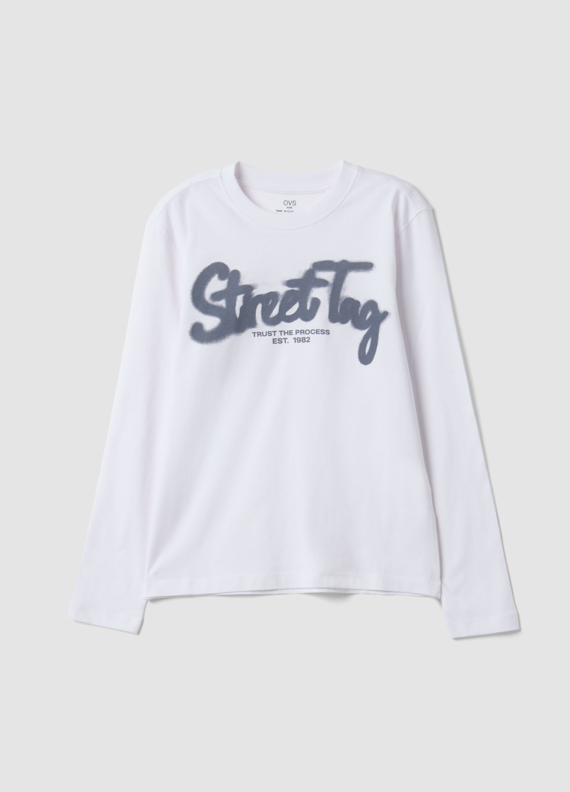 T-shirt branca em algod&atilde;o org&acirc;nico puro com estampado &ldquo;Street Tag&rdquo; para rapaz