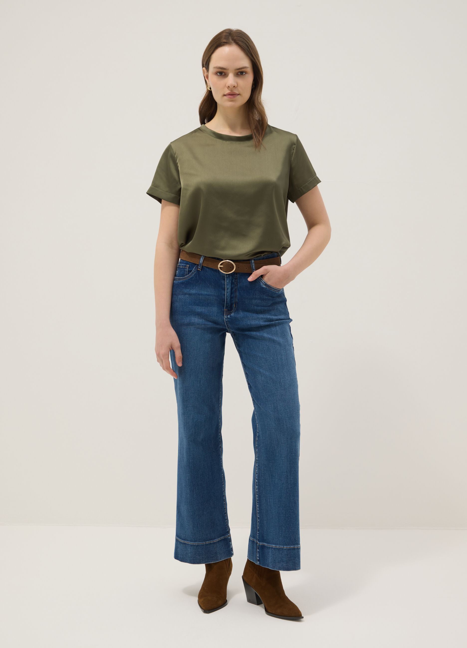 &Pi;&rho;ά&sigma;&iota;&nu;&omicron; T-shirt regular fit &mu;&epsilon; &sigma;&tau;&rho;&omicron;&gamma;&gamma;&upsilon;&lambda;ή &lambda;&alpha;&iota;&mu;ό&kappa;&omicron;&psi;&eta;