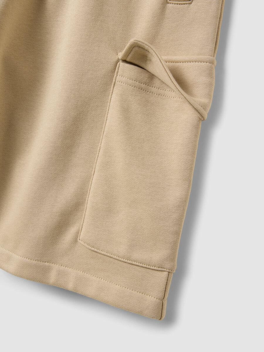 &Mu;&pi;&epsilon;&zeta; cargo &beta;&epsilon;&rho;&mu;&omicron;ύ&delta;&alpha; &alpha;&pi;ό &mu;ί&gamma;&mu;&alpha; &beta;&alpha;&mu;&beta;&alpha;&kappa;&iota;&omicron;ύ_1