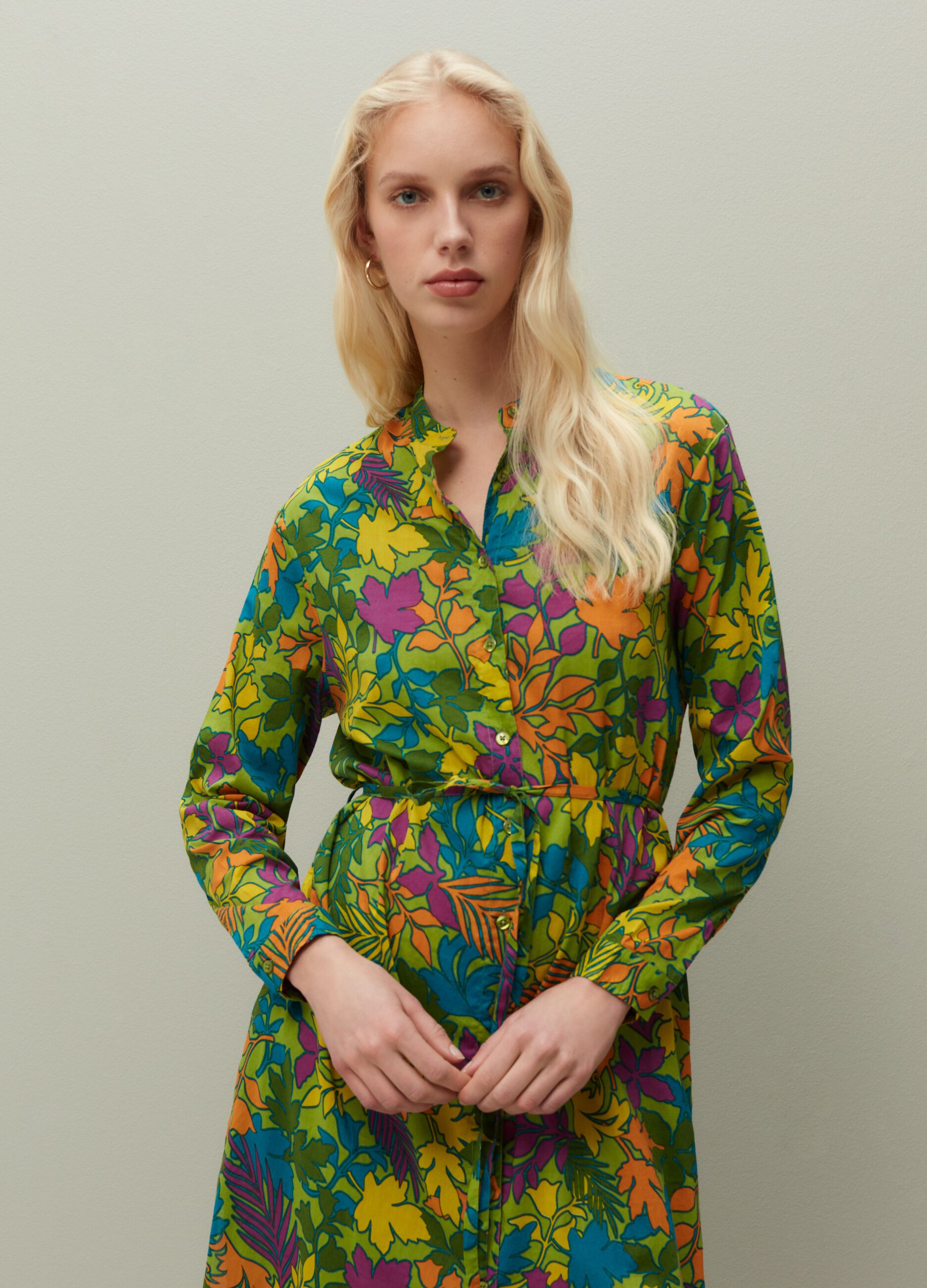 Shirt dress with foliage print